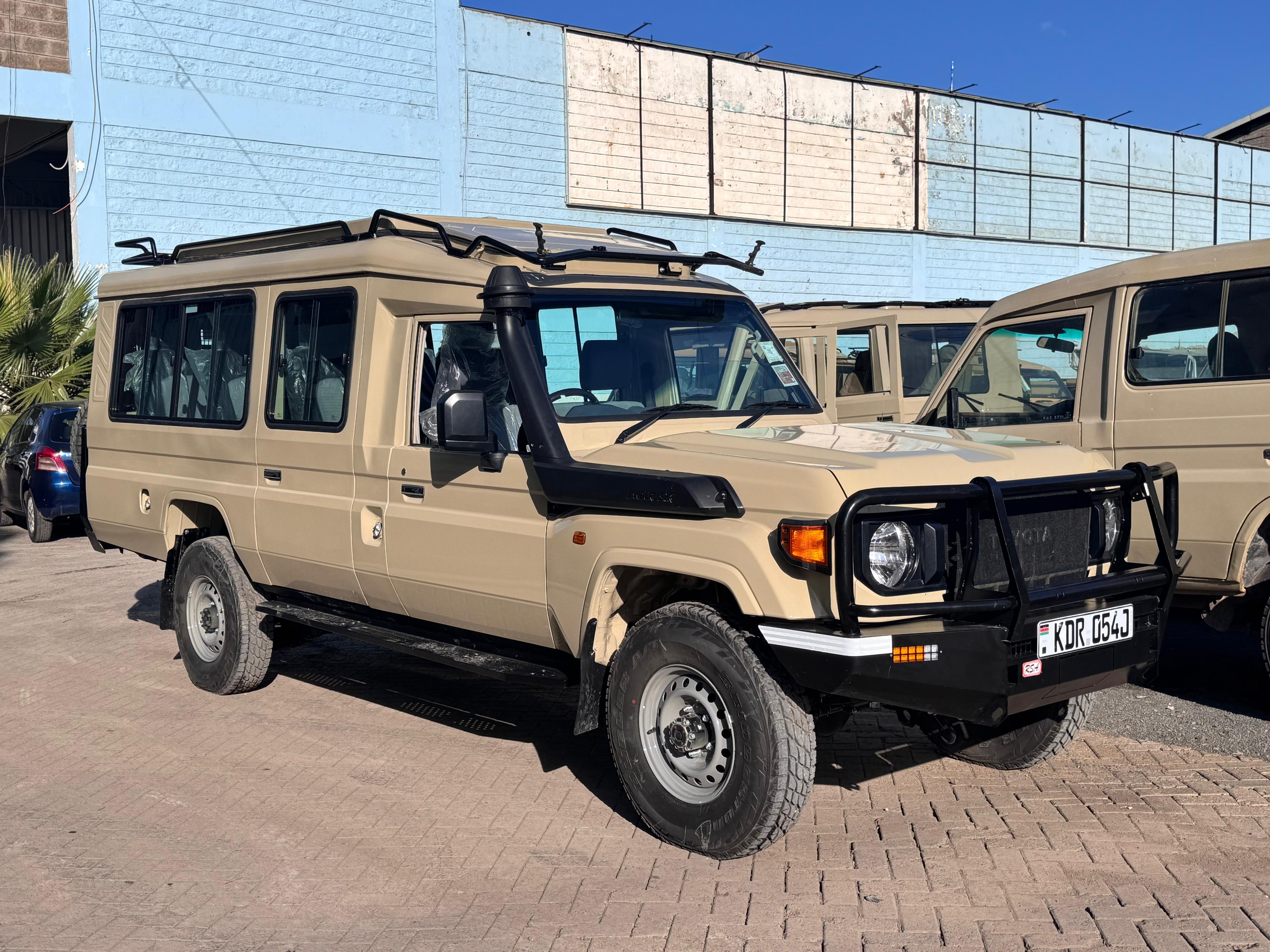 Toyota  Landcruiser safari